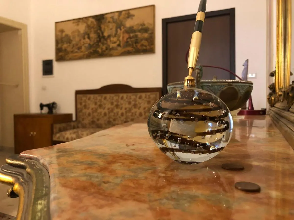 Montello Guest House & Apartment Katania