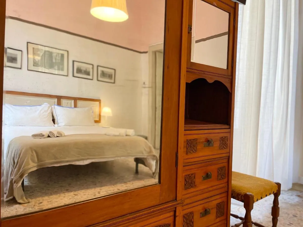 Montello Guest House & Apartment Katania Włochy